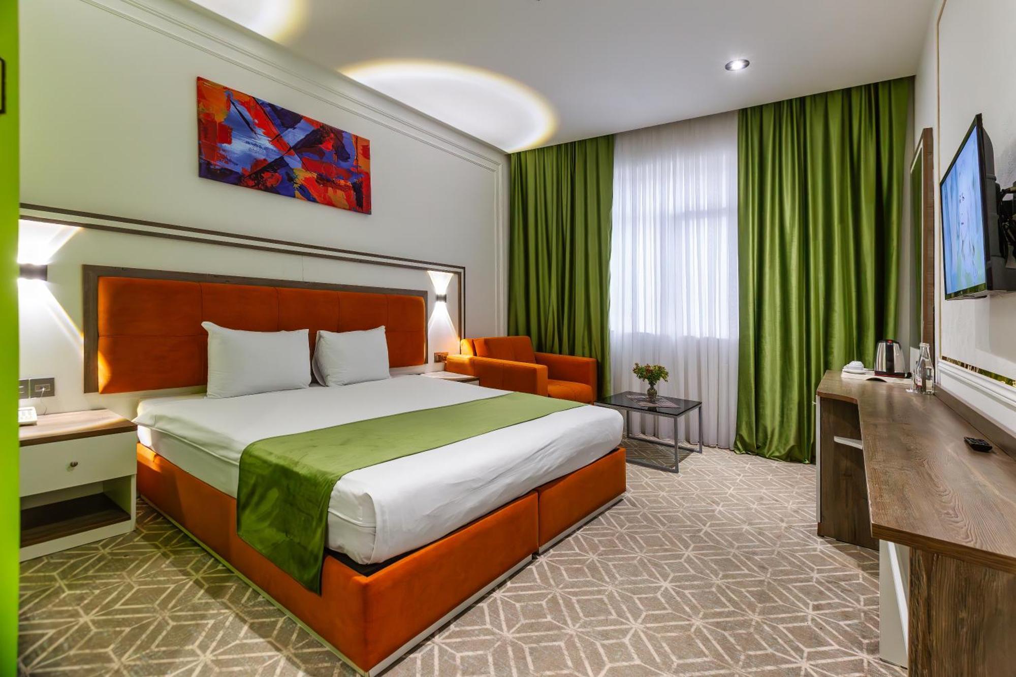 Alba Hotel & Spa Baku Luaran gambar A room at the hotel
