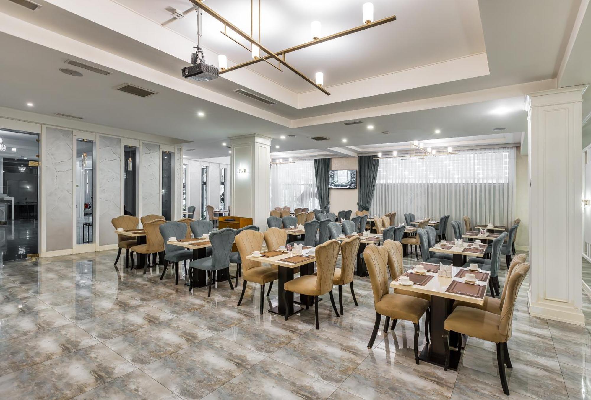 Alba Hotel & Spa Baku Luaran gambar Restaurant