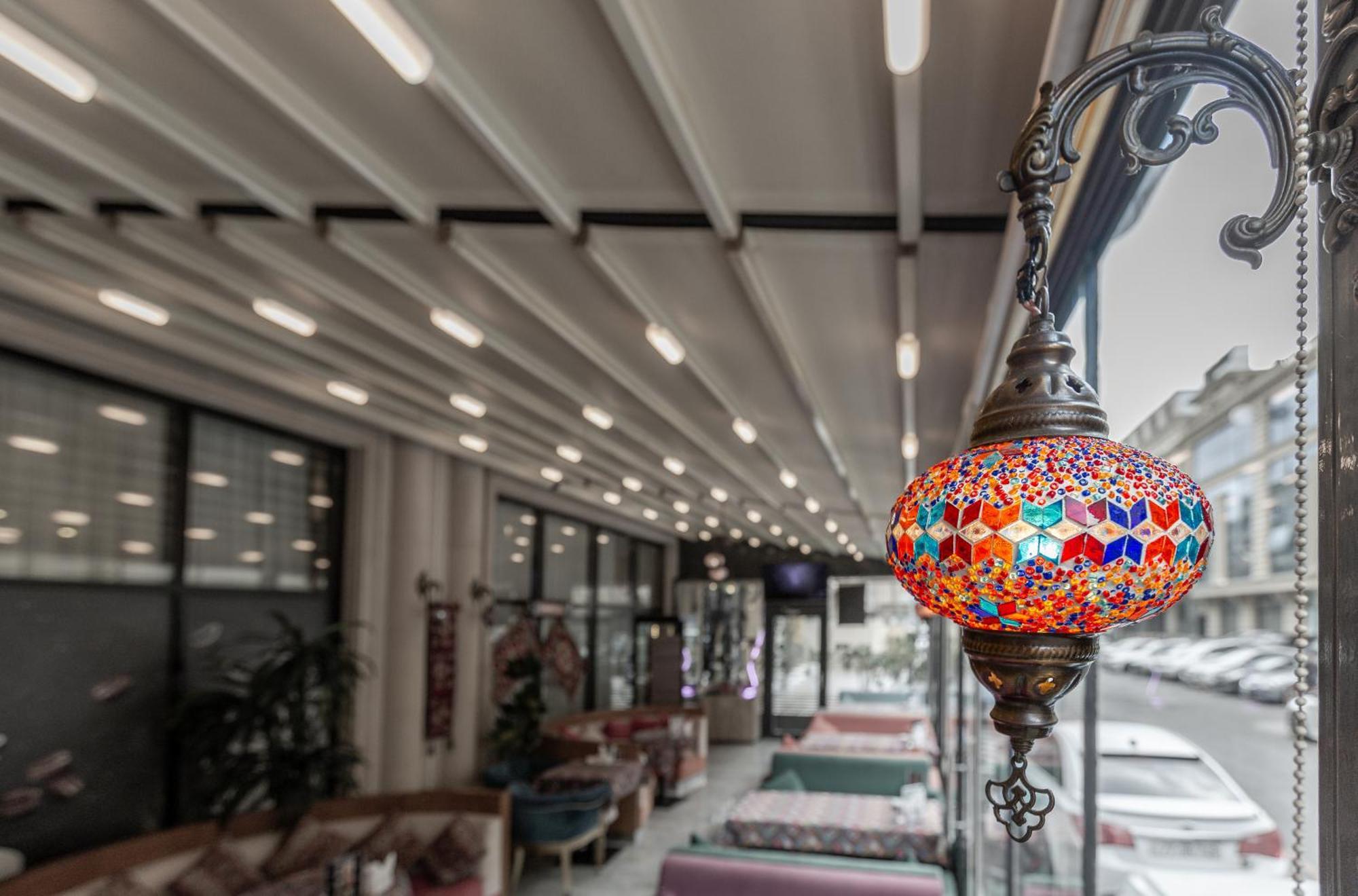 Alba Hotel & Spa Baku Luaran gambar A Turkish mosaic lamp