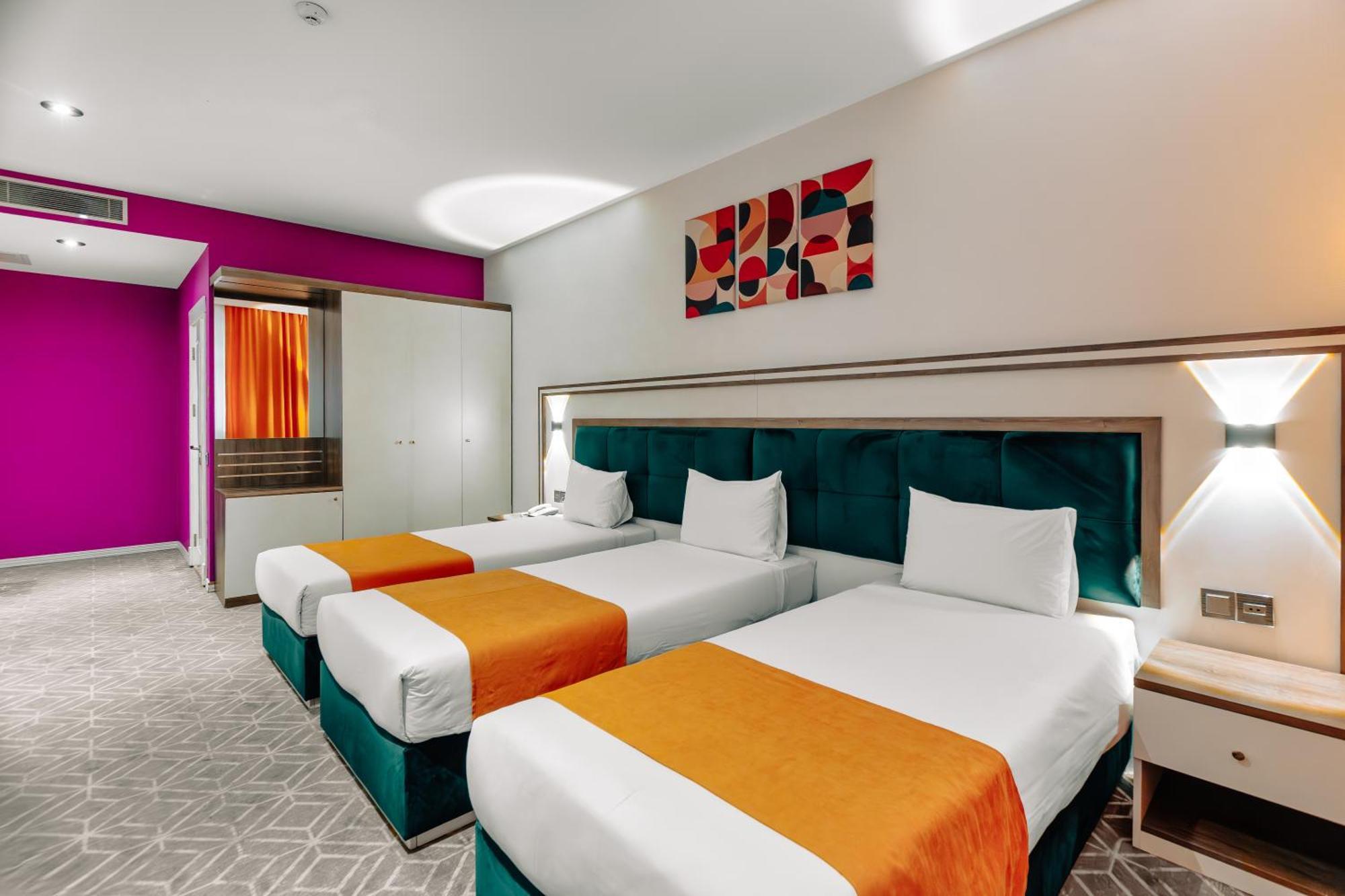 Alba Hotel & Spa Baku Luaran gambar A room at the London Hilton on Park